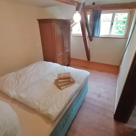 Pferdehof Am Burgsberg, Apartment *